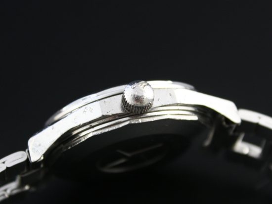 ZENITH Defy - back